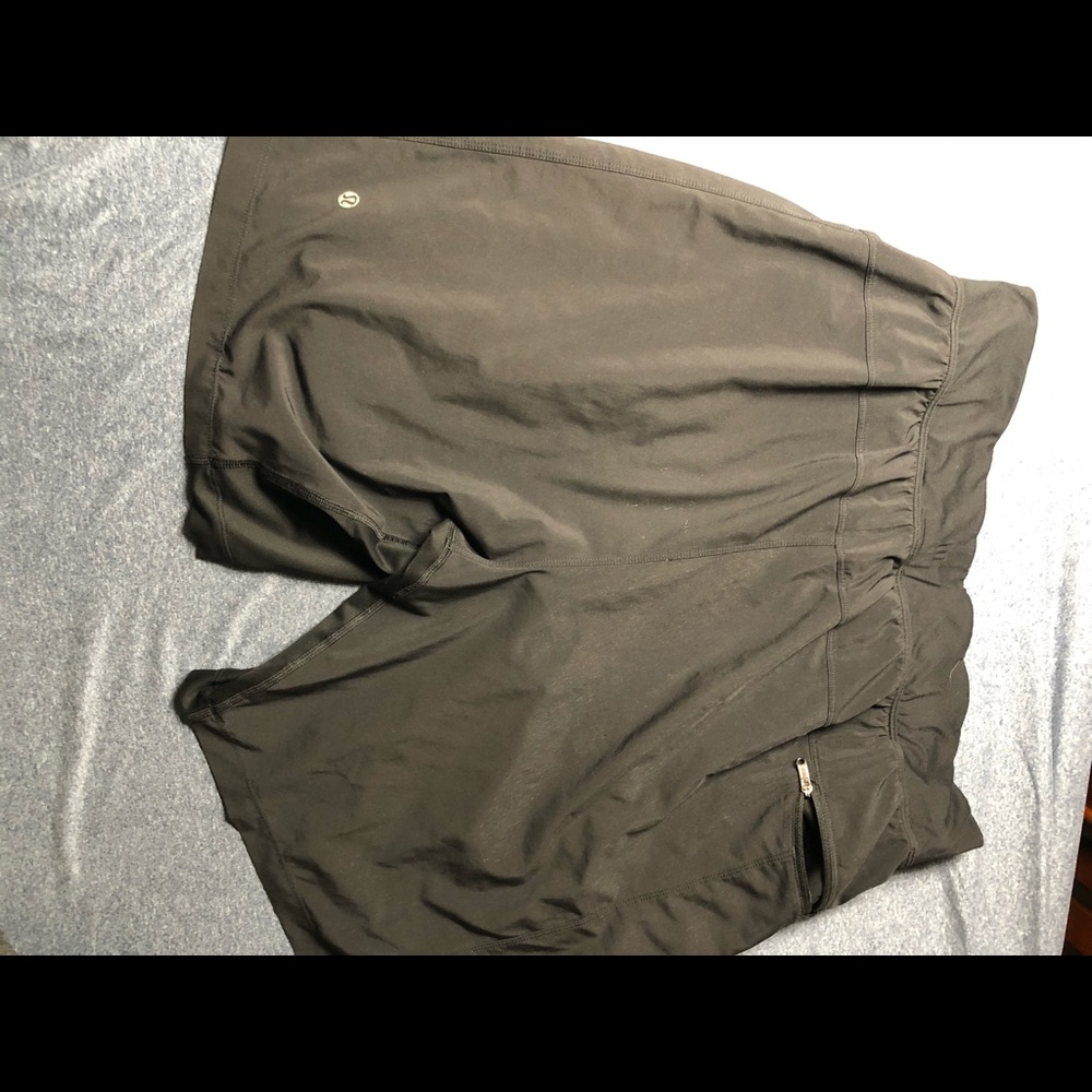 Lulu lemon lined shorts